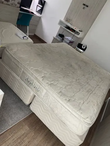 Cama box queen com colchão