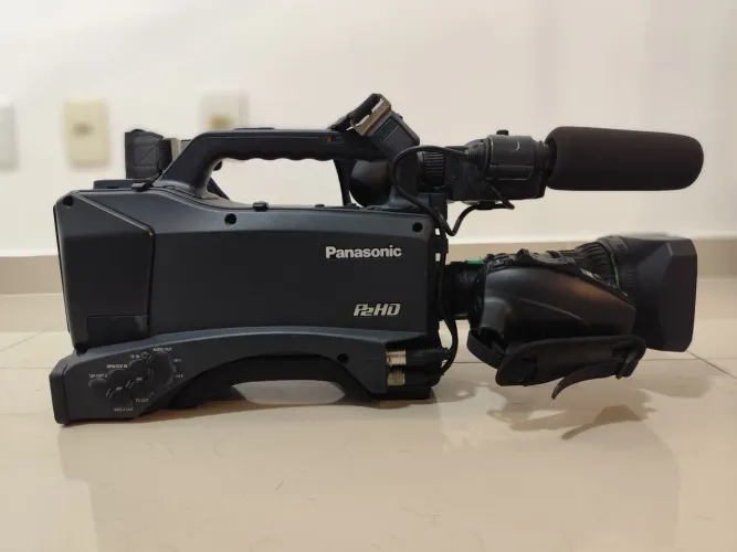 Câmera de vídeo broadcast 