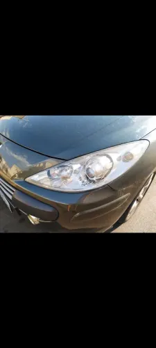 Farol Peugeot 307 09/10 lado direito 