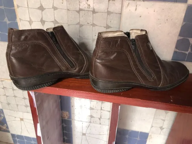 Bota unisex marca Estrela de fogo