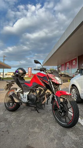 Cb300f 2023/24 20.500km único dono e quitada