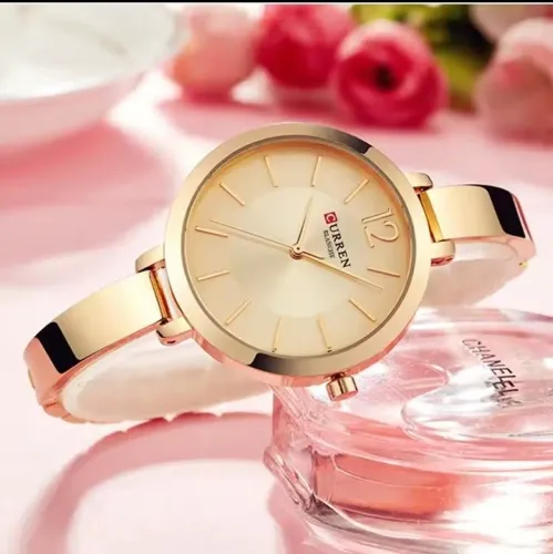 Promoção, última unidade. Relógio Feminino Curren