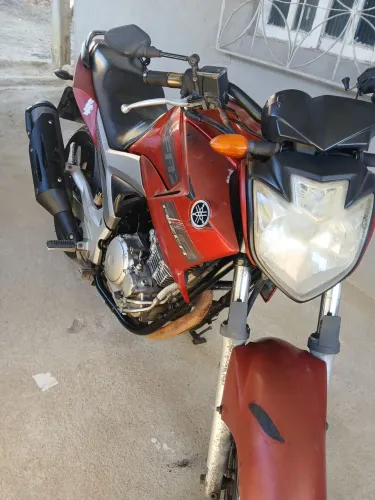 Fazer 250