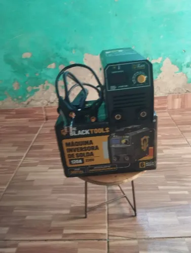 Máquina de solda nova