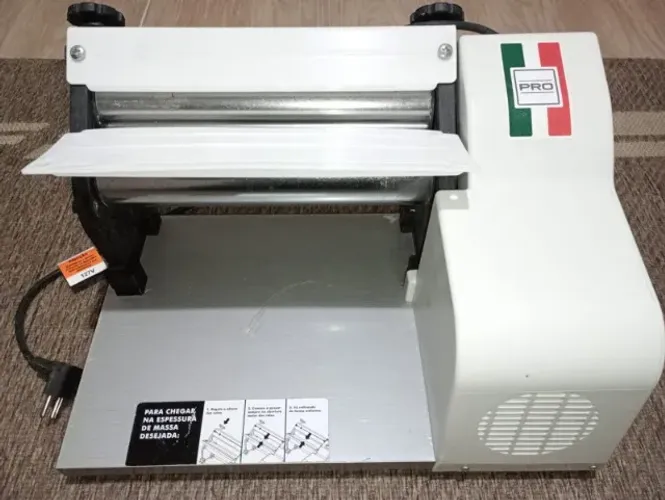 Laminador de Massas/Cilindro Elétrico Anodilar PRO 28cm