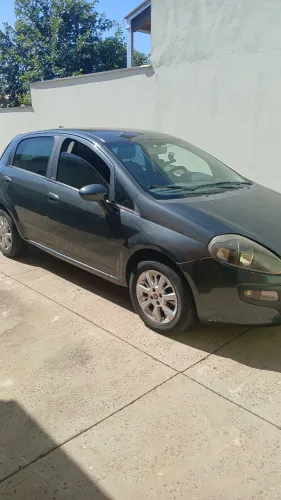 Fiat Punto Attractive 1.4 Fire Flex 8V 5P 2014