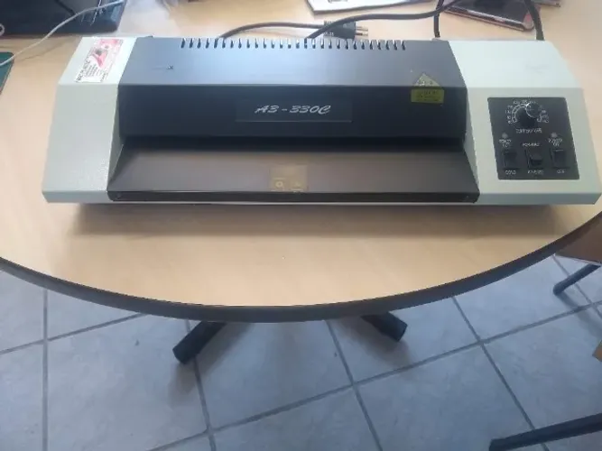 Vendo Plastificadora Laminadora A3 330c - Seminova
