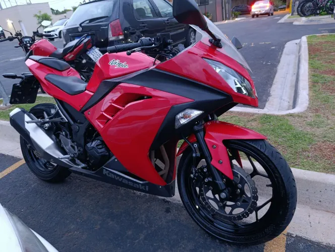 ? KAWASAKI NINJA 300 2014