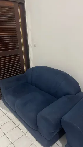 Conjunto de sofá / precisa de uma limpeza ou uma reforma