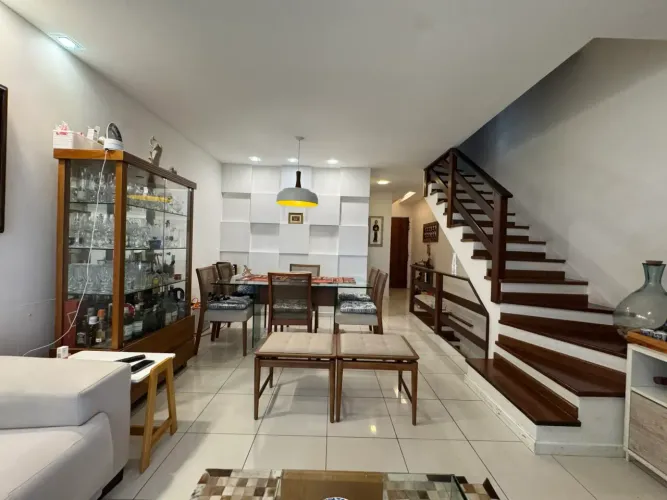 Casa Duplex - Condomínio Laguna Park - Recreio - Ao lado da Praia