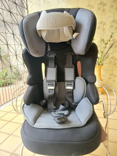 Cadeira para carro infantil