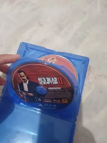 Jogos de ps4 todos novinho perfeito. Levando 3 tem preço