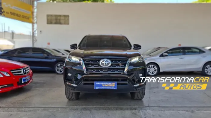 Toyota Hilux SW4 SRV 4X2 2.7 Flex 16V Aut. 2021