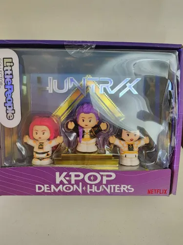Bonecas Little People Guerreiros Do Kpop Original Importado