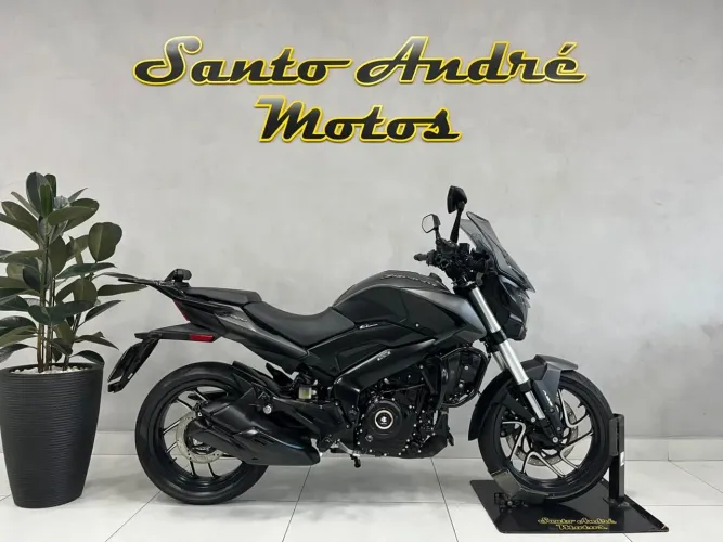 Bajaj DOMINAR 400 