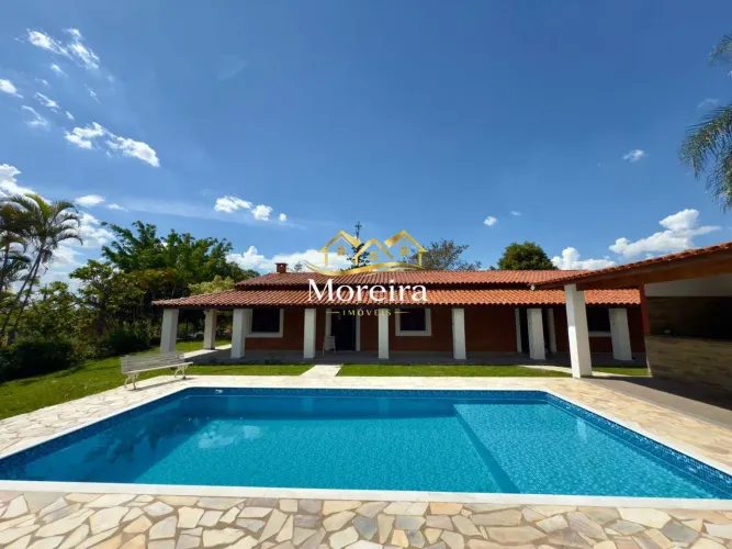 Chácara formada com 2.000m2