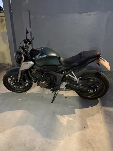 CB650 R