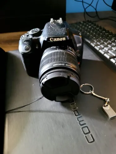 Canon EOS Rebel T1i
