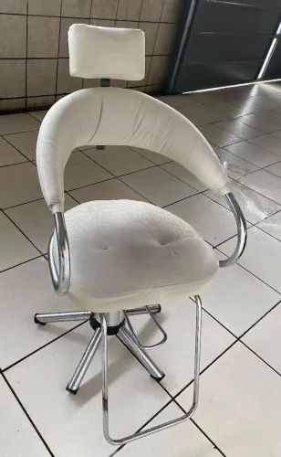Cadeira de maquiagem 