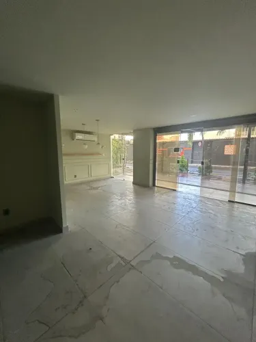 Vendo/Alugo Otima LOJA para restaurante  px a Cairu c cozinha banheiro e area externa