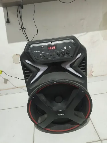Caixa de som Bluetooth cm 700