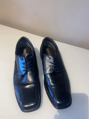 Sapato Social de Couro tamanho 40