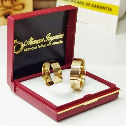 Par de alianças semi joias promoção 70 reais o par entrega grátis 