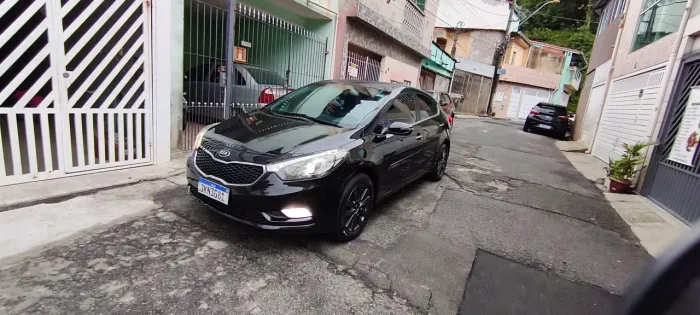 Kia Motors Cerato 1.6 16V Flex Aut. 2014
