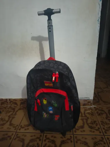 Mochila escolar infantil