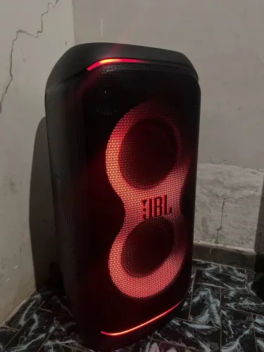 JBL 320