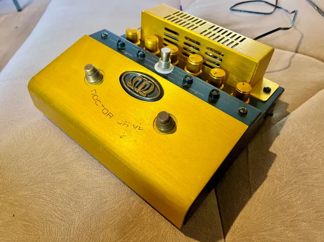 Pedal Preamp valvulado Meteoro Doctor Drive