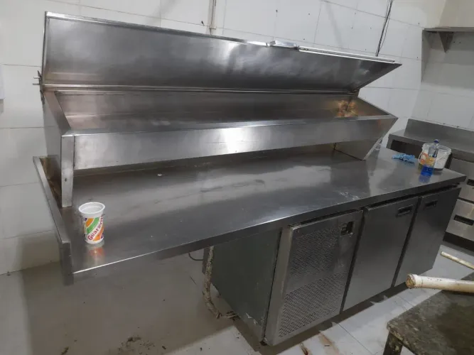 Condimentadora pizzaria 