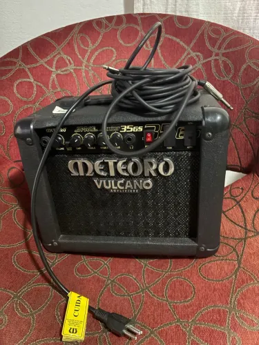 Guitarra e amplificador