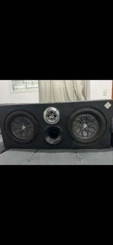 Caixa de som automotivo Falcon