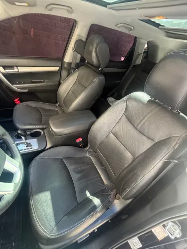 Kia Motors Sorento 3.5 V6 24V 278cv 4X4 Aut. 2012