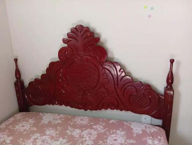 Cama de casal Madeira pura