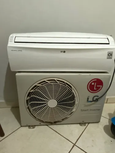 Ar Condicionado Quente/Frio Inverter LG 9000 btu