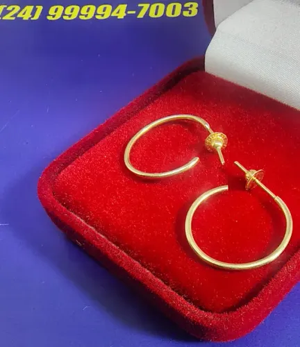 Brinco Argola Ouro 18 Kilates Peso 1.78 Gramas 18 mm x 1 mm