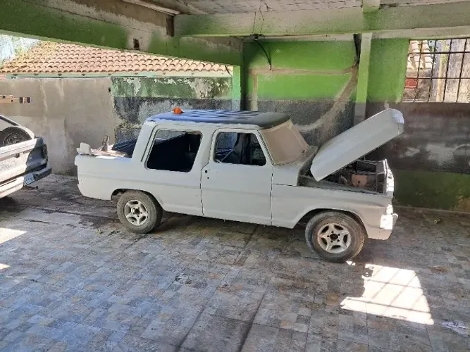 Ford F-1000 Super Diesel / Super Diesel Turbo 1987