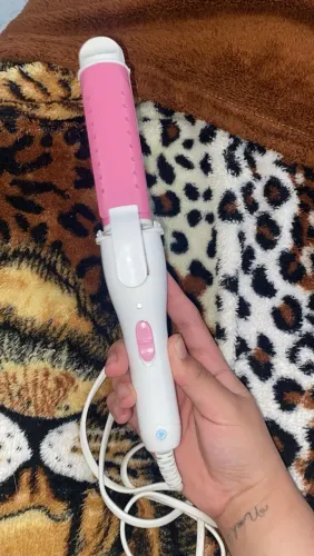 Vendendo um babyLiss com prancha