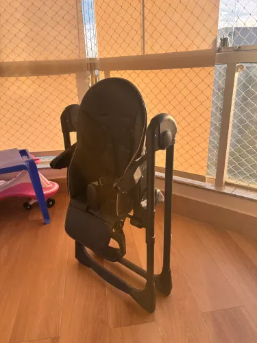 Cadeira de alimentação bebê