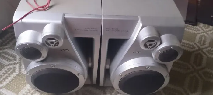 caixa de som aiwa