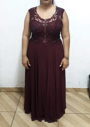 Vestido festa plus size
