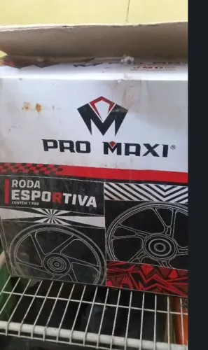 Roda dianteira e traseira