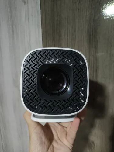 Projetor P30 Smart Wi-Fi HDMI USB Portátil Novo na Caixa Cinema em Casa