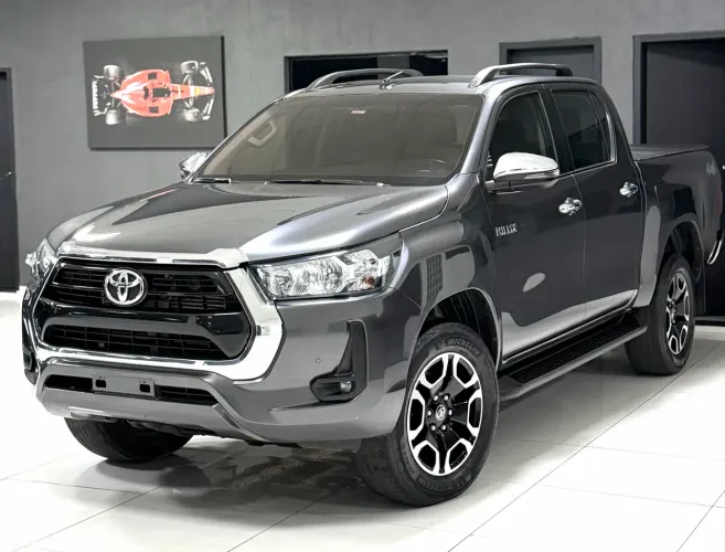 Toyota Hilux CD SRV 4X4 2.8 TDI Diesel Aut. 2021