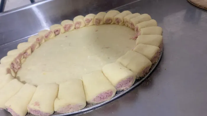Preciso de pizzaiola urgente. Para nilopolis
