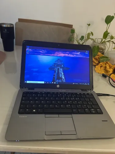 Elitebook 820 HP