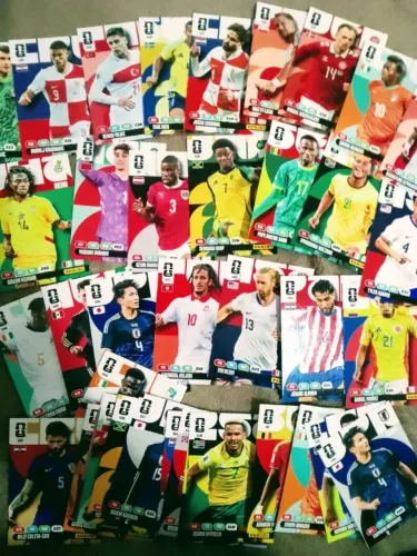 lote 100 cards adrenalyn xl copa 26 e mundial de clubes fifa futebol cards ñ é figurinha