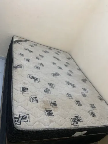 Cama box molas ensacadas casal